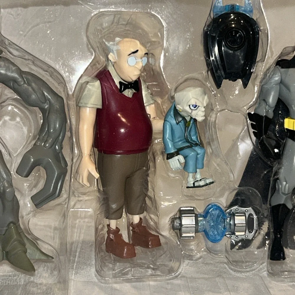The Batman Triple Pack Action Figures EXP Ventriloquist Scarface Clayface DC A2
